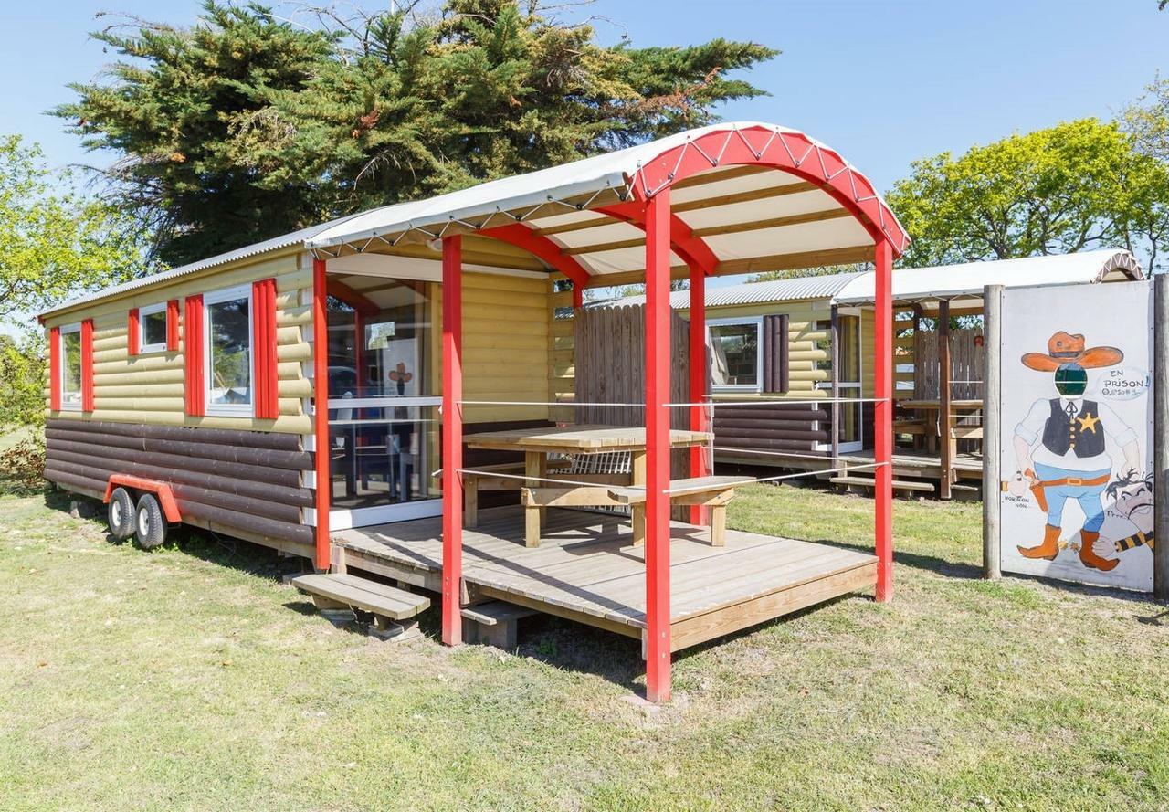 Camping Insolite Le Haut Village Сен-Мишел-Шеф-Шеф Екстериор снимка